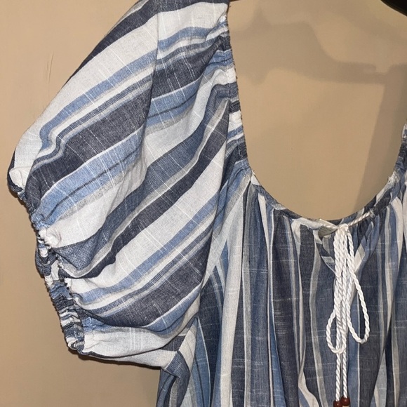 Passport mini puffy sleeve striped dress with tassels ans gathered waist 2X - Picture 4 of 7